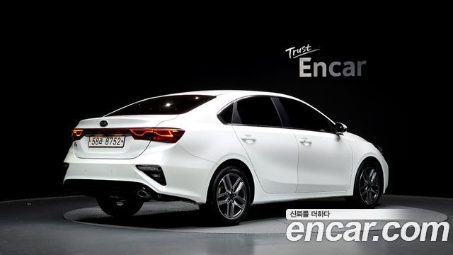 Kia K3 Совершенно новый Luxury - фото 1