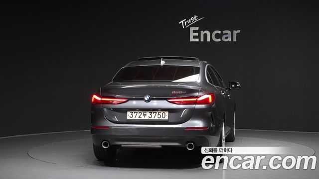 BMW 2-Series F44 220d Advantage - фото 3
