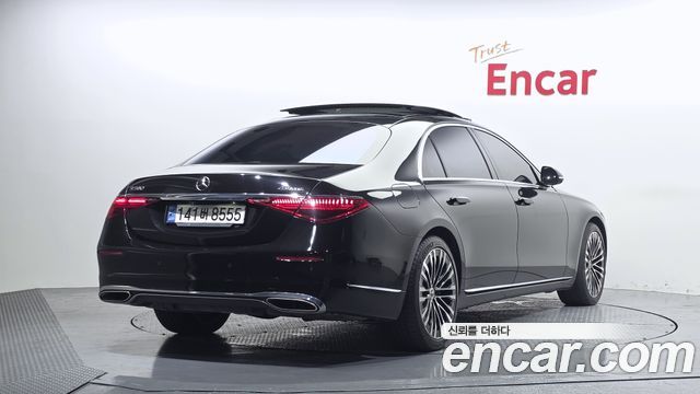 Mercedes-Benz S-Class W223 S580L 4MATIC - фото 1