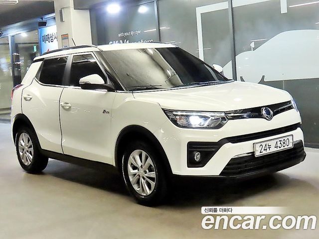 SsangYong Tivoli Gasoline 1.5 2WD V3 - фото 0