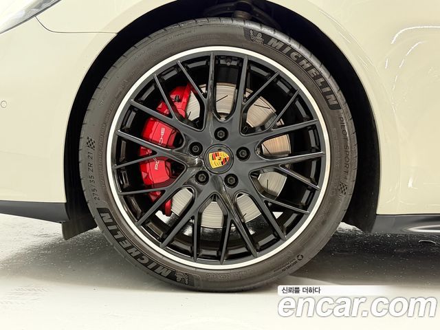 Porsche Panamera 4.0 GTS - фото 4