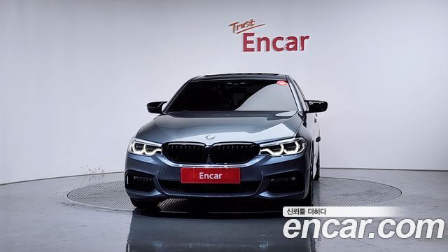 BMW 5-Series G30 530i M Sport Package Plus - фото 2