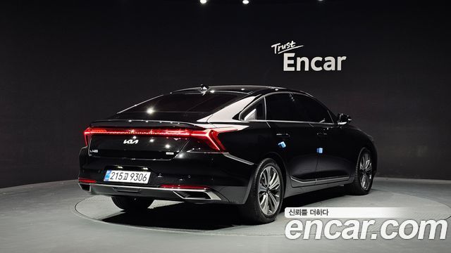Kia K8 гибрид Noblesse - фото 1