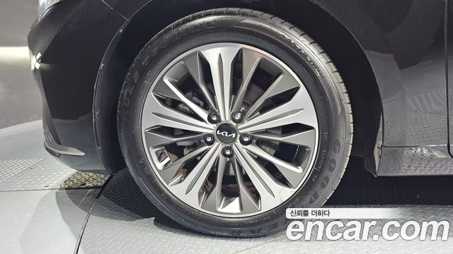 Kia K8 гибрид Noblesse - фото 4