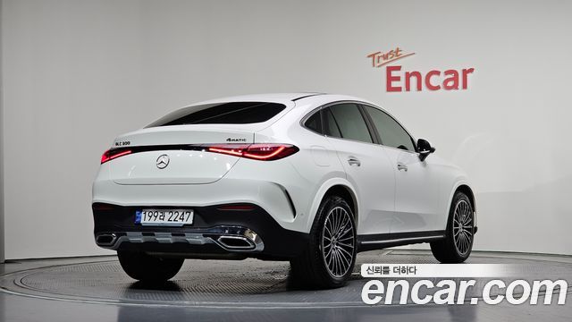 Mercedes-Benz GLC-Class X254 GLC300 4MATIC Coupe - фото 1