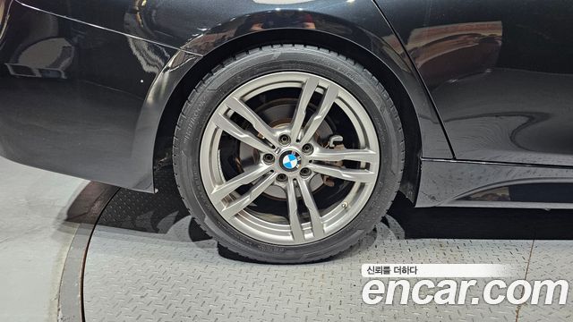 BMW 3-Series F30 320i M Sport - фото 4
