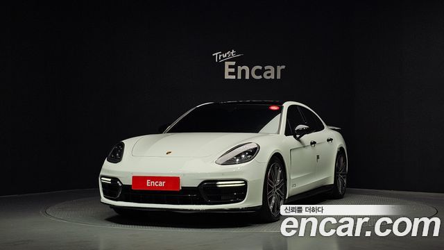 Porsche Panamera 4.0 GTS - фото 0