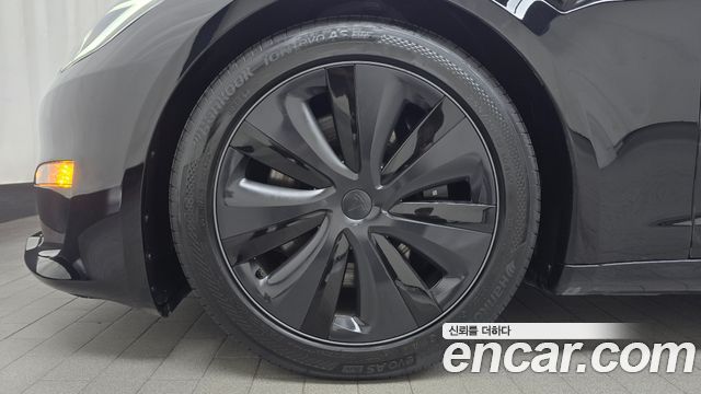 Tesla Model S AWD - фото 4