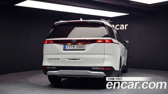 Kia Carnival 4-го поколения 9-Seater Prestige - фото 3