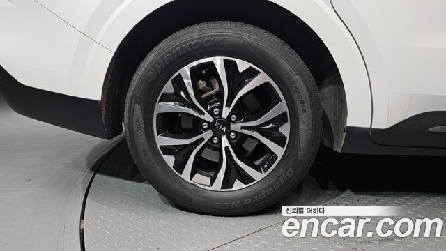 Kia Carnival 4-го поколения 9-Seater Prestige - фото 4