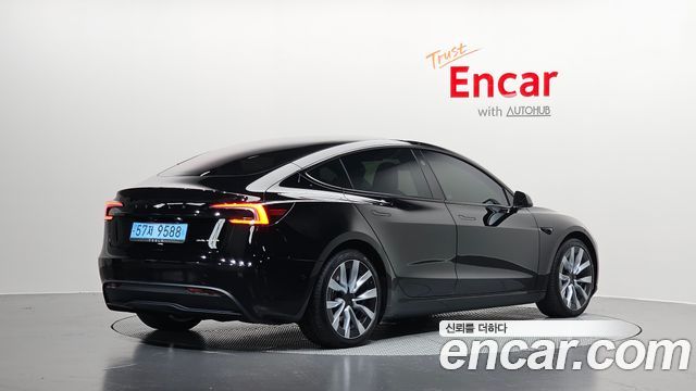 Tesla Model 3 Long Range AWD - фото 1