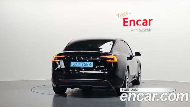 Tesla Model 3 Long Range AWD - фото 3