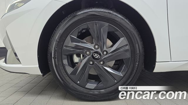Hyundai Avante CN7 1.6 Modern - фото 4