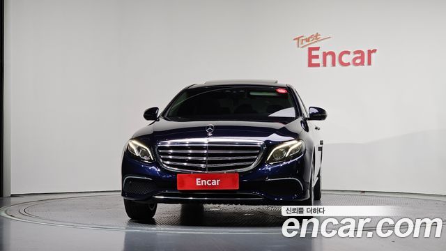 Mercedes-Benz E-Class W213 E300 Exclusive - фото 2