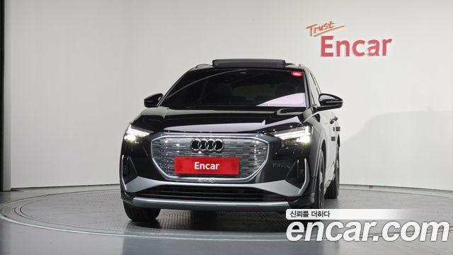 Audi Q4 e-tron F4 40 Premium - фото 2