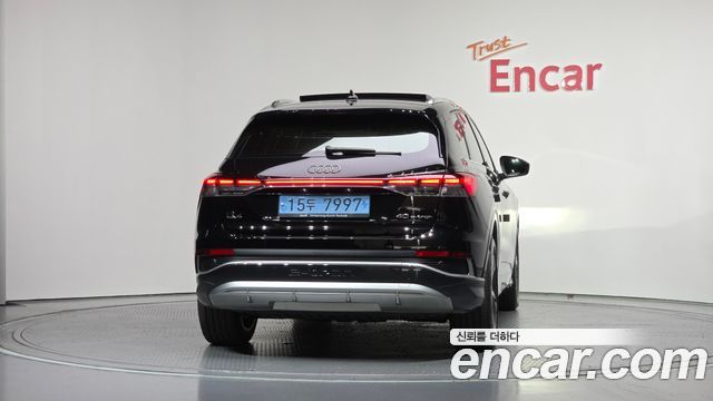 Audi Q4 e-tron F4 40 Premium - фото 3