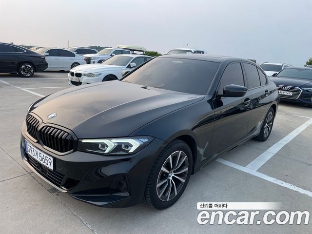 BMW 3-Series G20 320i - фото 1