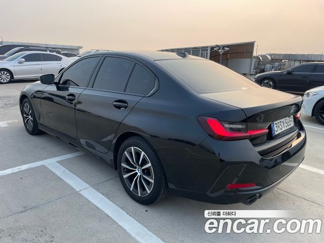 BMW 3-Series G20 320i - фото 2