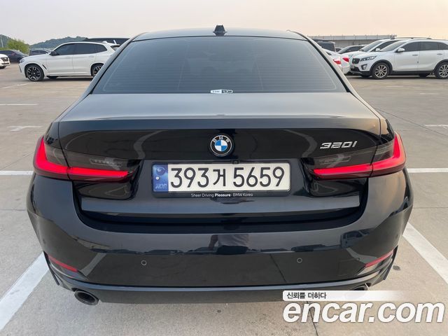 BMW 3-Series G20 320i - фото 3