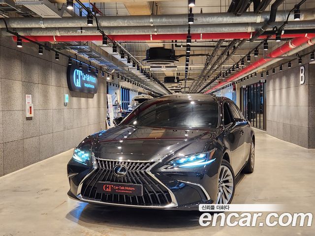 Lexus ES 7-го поколения Executive - фото 0