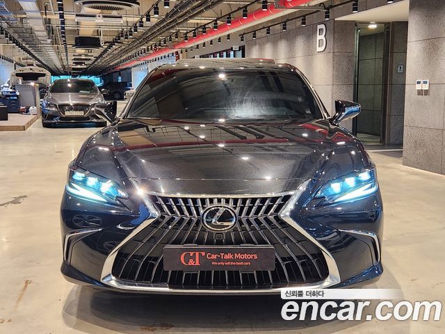 Lexus ES 7-го поколения Executive - фото 2