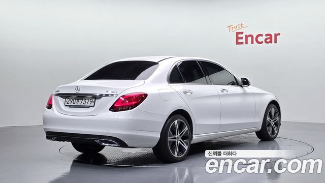 Mercedes-Benz C-Class W205 C220 d 4MATIC Exclusive - фото 1