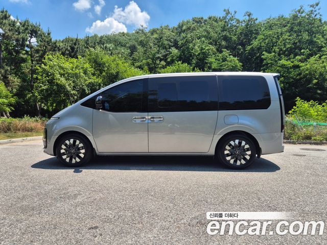 Hyundai Staria Lounge 9-Seater Inspiration - фото 2
