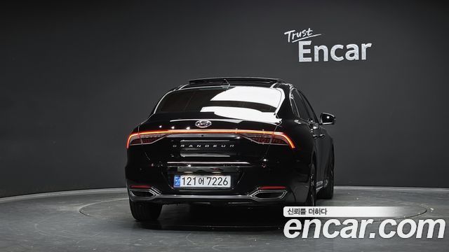 Hyundai Grandeur Новый IG, гибрид Exclusive - фото 3