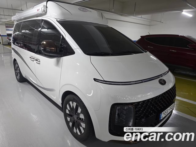Hyundai Staria 4WD Lounge 9-Seater Inspiration - фото 0