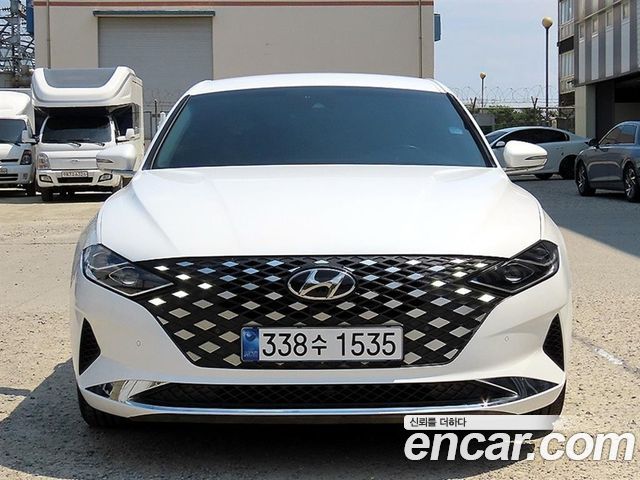 Hyundai Grandeur Новый IG, гибрид Premium Choice - фото 1