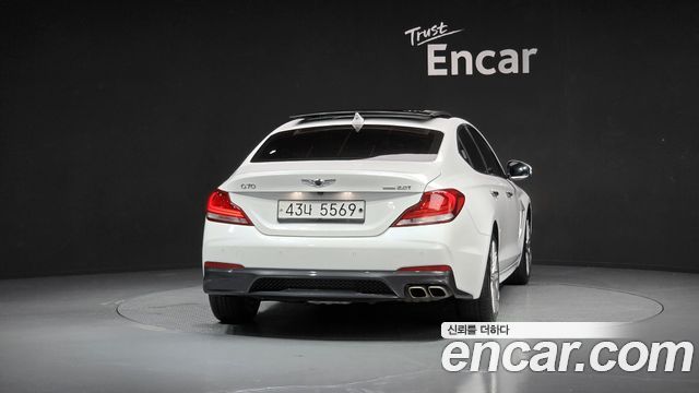 Genesis G70 2.0T AWD Elite - фото 3