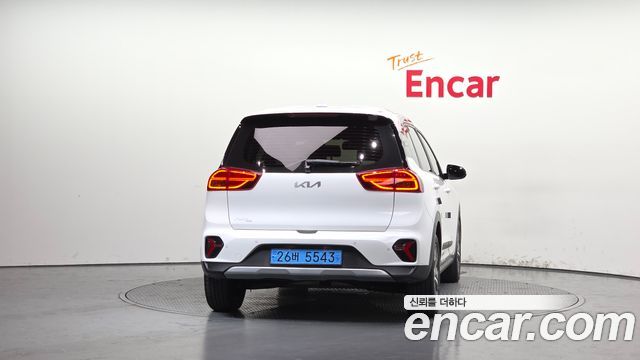 Kia Niro Earth - фото 3