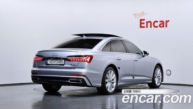 Audi A6 C8 45 TDI Quattro Premium - фото 1