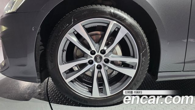 Audi A6 C8 40 TDI Quattro Premium - фото 4