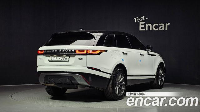 Land Rover Range Rover Velar 2.0 D240 R-Dynamic SE - фото 1