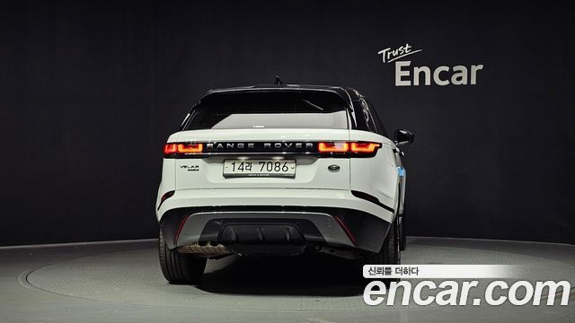Land Rover Range Rover Velar 2.0 D240 R-Dynamic SE - фото 3