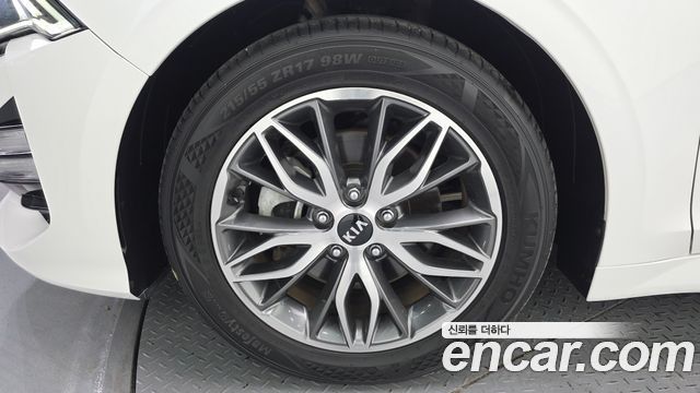 Kia K5 3-го поколения 2.0 LPI Noblesse - фото 4