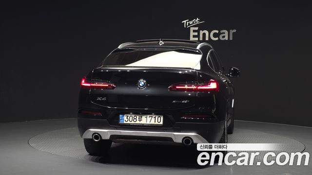 BMW X4 G02 xDrive20i xLine - фото 3