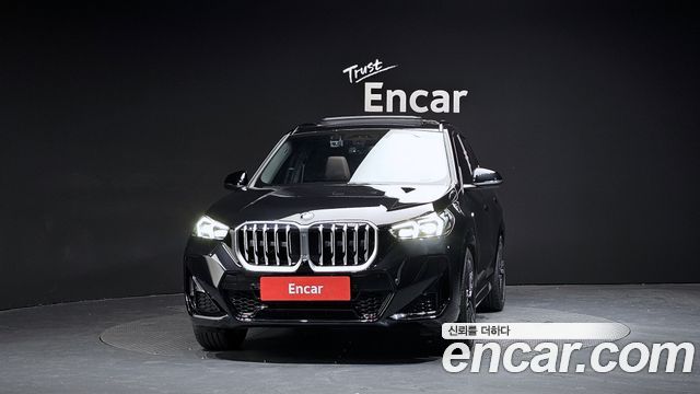 BMW X1 U11 xDrive 20i M Sport - фото 1