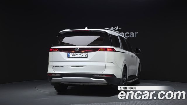 Kia Carnival 4-го поколения 9-Seater Prestige - фото 3