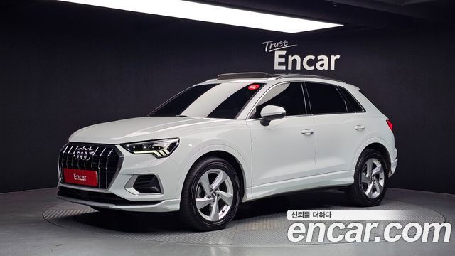 Audi Q3 F3 35 TDI Premium - фото 0