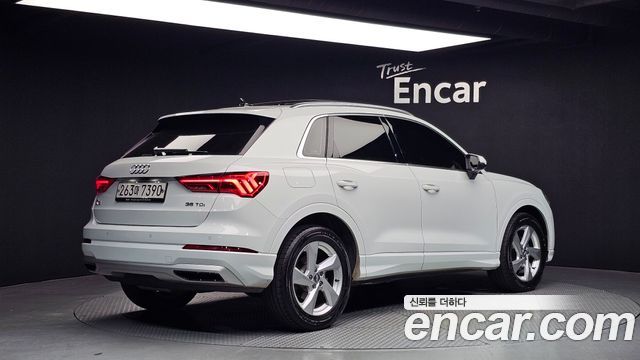Audi Q3 F3 35 TDI Premium - фото 1