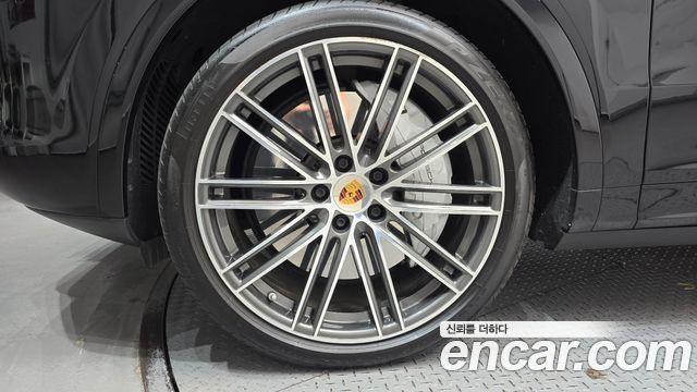 Porsche Cayenne PO536 4.0 Turbo - фото 4