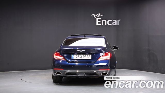 Genesis G70 2.0T AWD Sport Package - фото 3