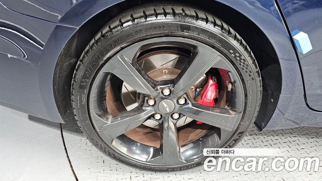 Genesis G70 2.0T AWD Sport Package - фото 4