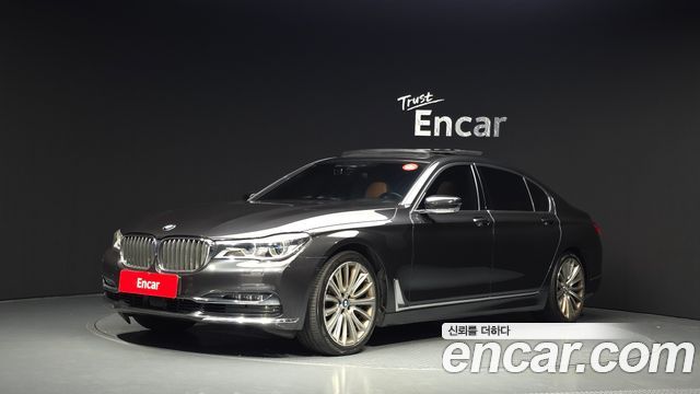 BMW 7-Series G11 750Li xDrive - фото 0