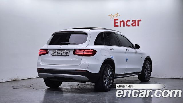 Mercedes-Benz GLC-Class X253 GLC350e 4MATIC Premium - фото 1