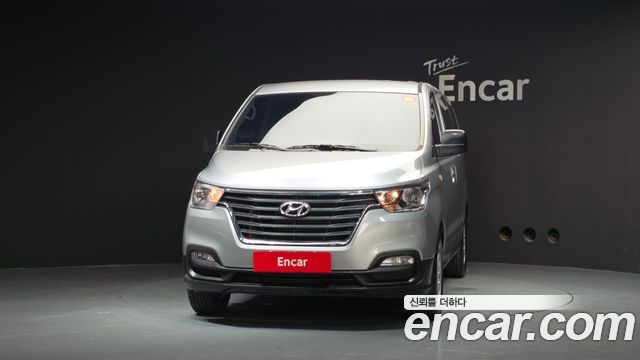 Hyundai Starex Новый Van 3-Seater Style - фото 2