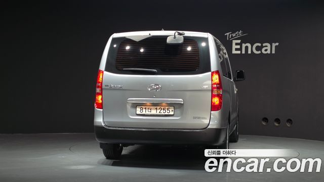 Hyundai Starex Новый Van 3-Seater Style - фото 3