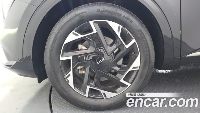 Kia Sportage 5-го поколения Gasoline 1.6 Turbo 2WD Signature - фото 4